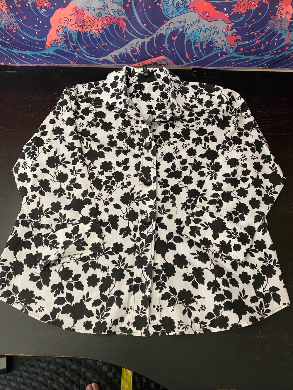 Foxcroft Black and White Floral Blouse